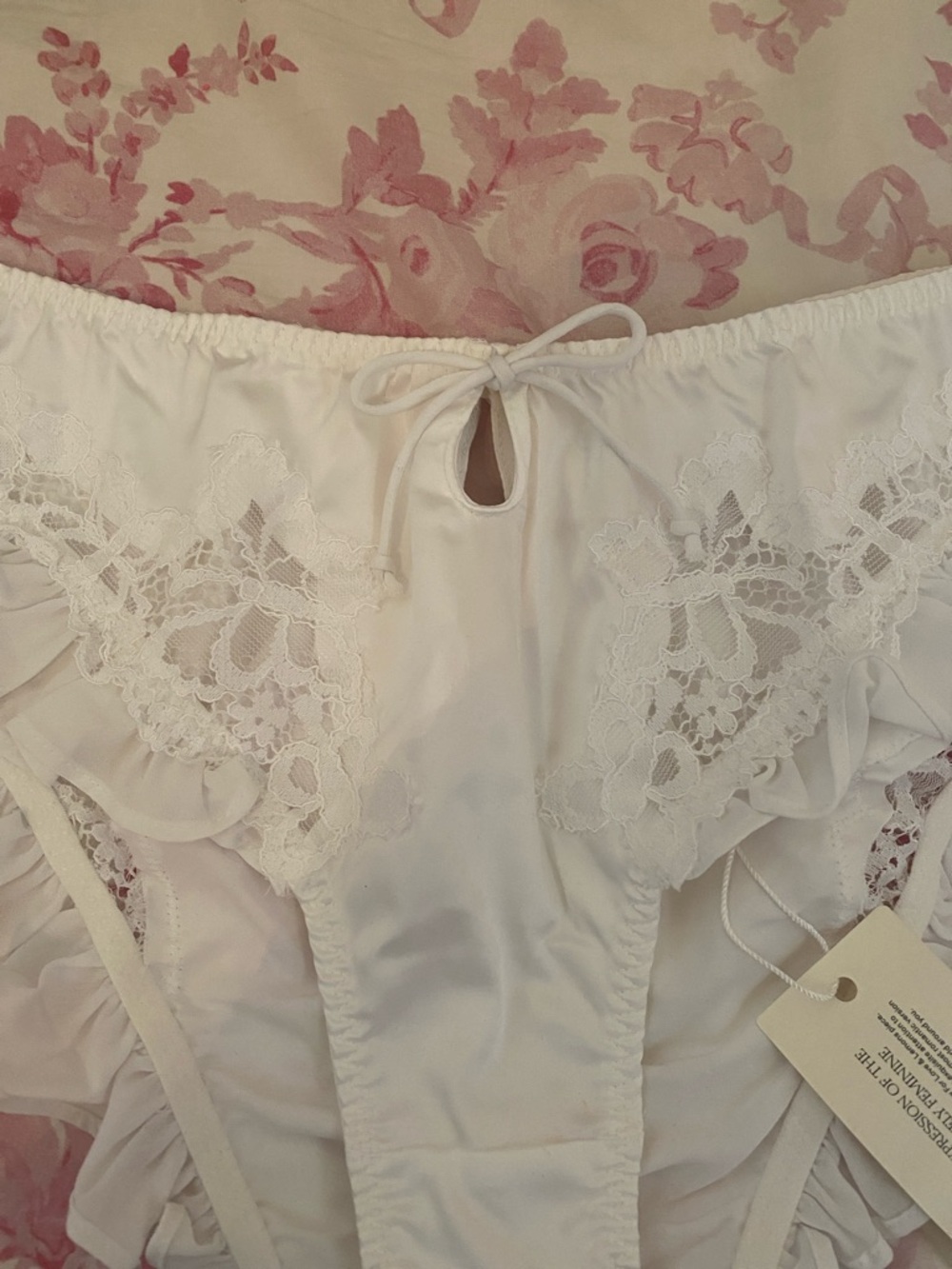 NWT For Love And Lemons White Butterfly Lace Bra Top and Panties Set - Picture 10 of 13